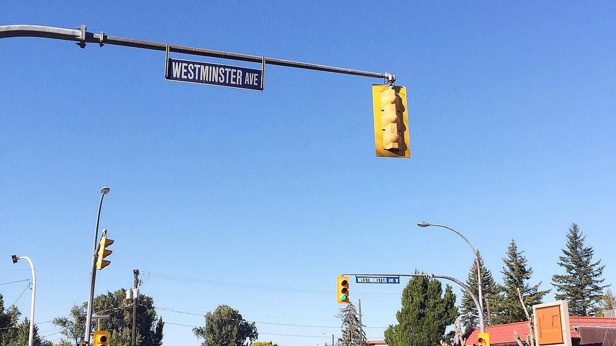 Westminster Avenue residential streetscape in Penticton, British Columbia