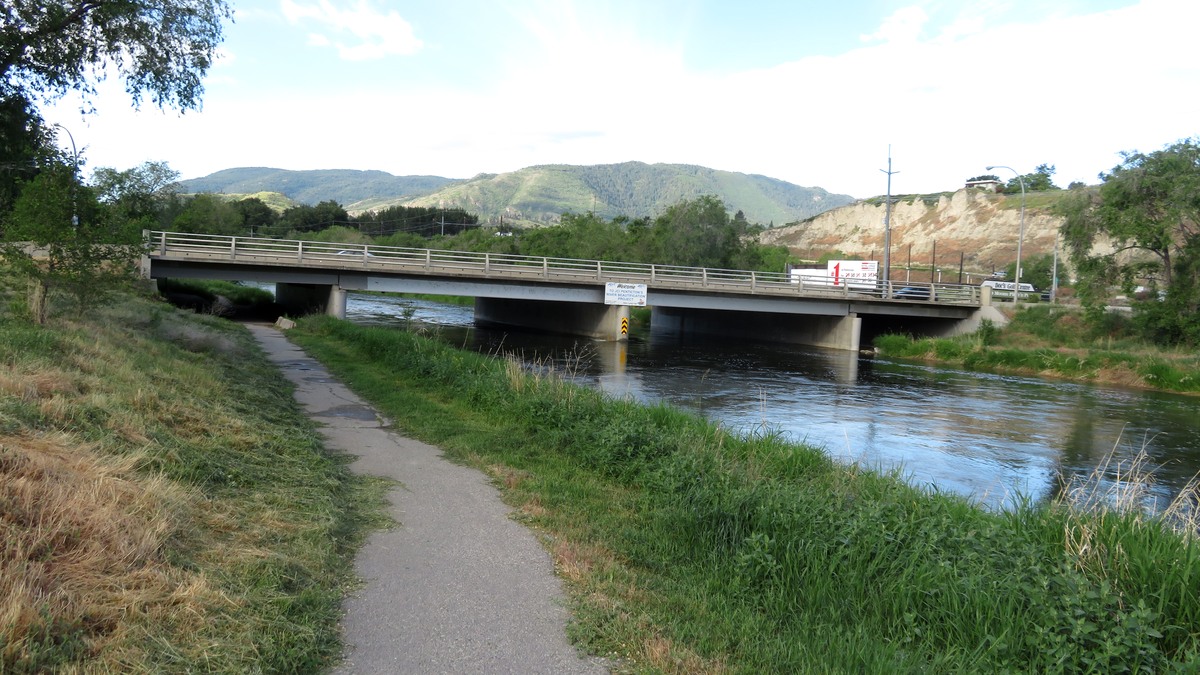Creek path, bridge and hills in Penticton, British Columbia